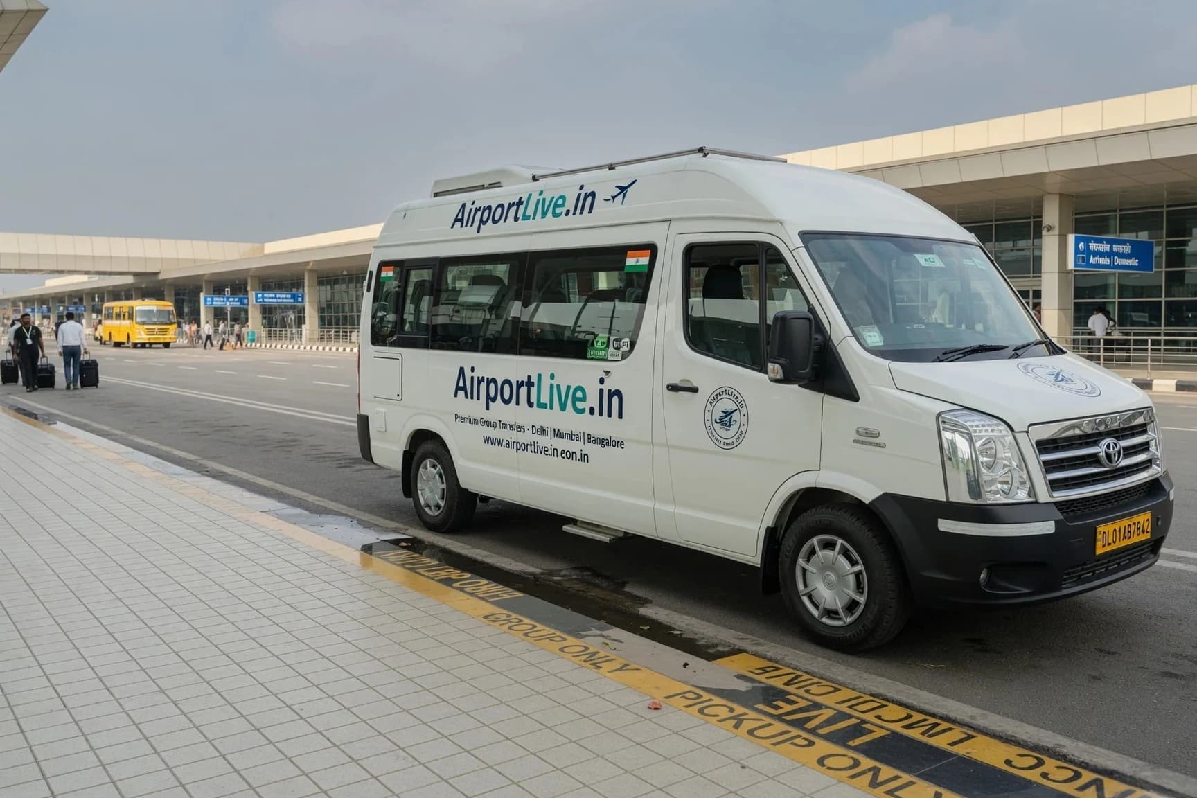 AirportLive Tempo Traveller exterior for group airport and event travel